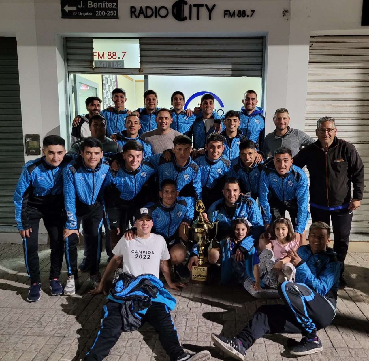 Lee más sobre el artículo Así recibimos en Radio City a los campeones de Paraná