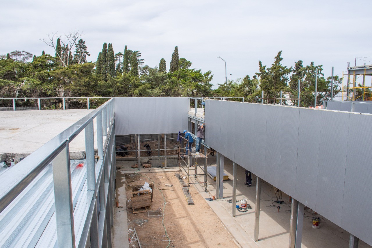 Lee más sobre el artículo Continúan los trabajos en el Hospital de Zona Oeste