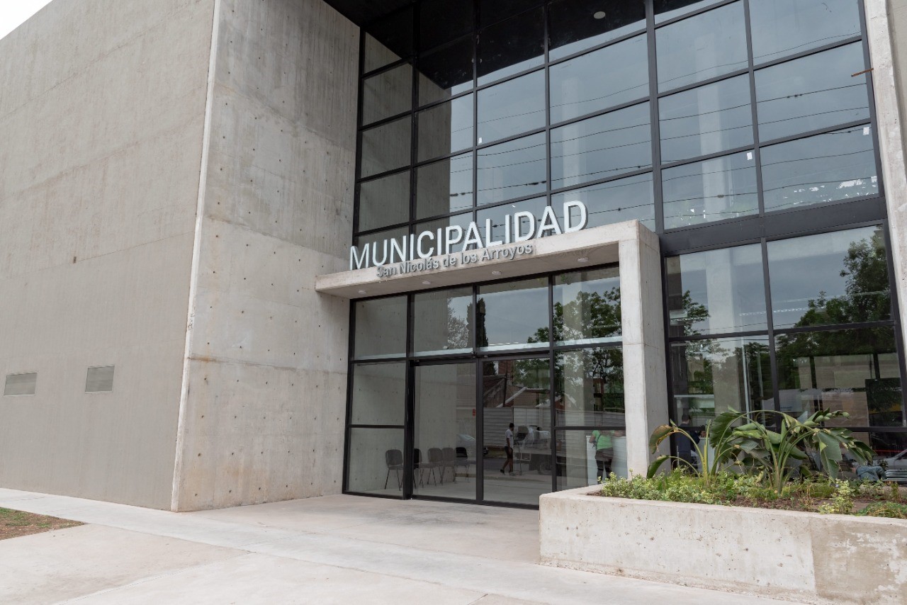 Lee más sobre el artículo Este lunes las dependencias municipales no atienden al público