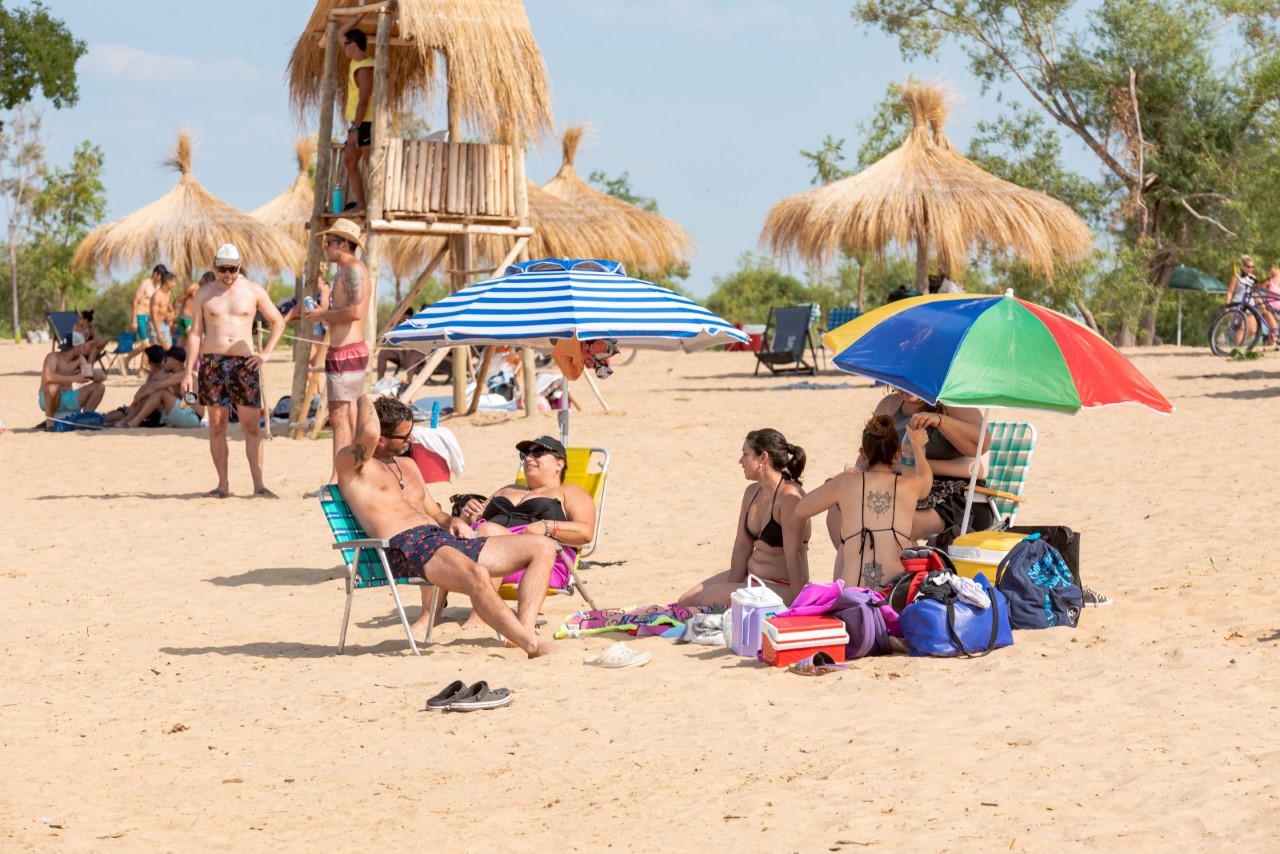 Lee más sobre el artículo Nuevos horarios para disfrutar de la playa hasta Semana Santa