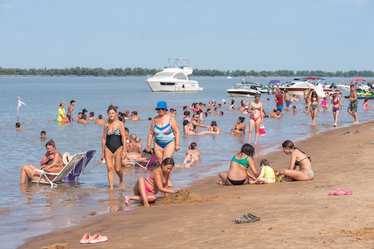 Lee más sobre el artículo En marzo continúan abiertas las playas nicoleñas