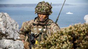Lee más sobre el artículo Lo que hay detrás de los ejercicios militares de Kosovo en Malvinas
