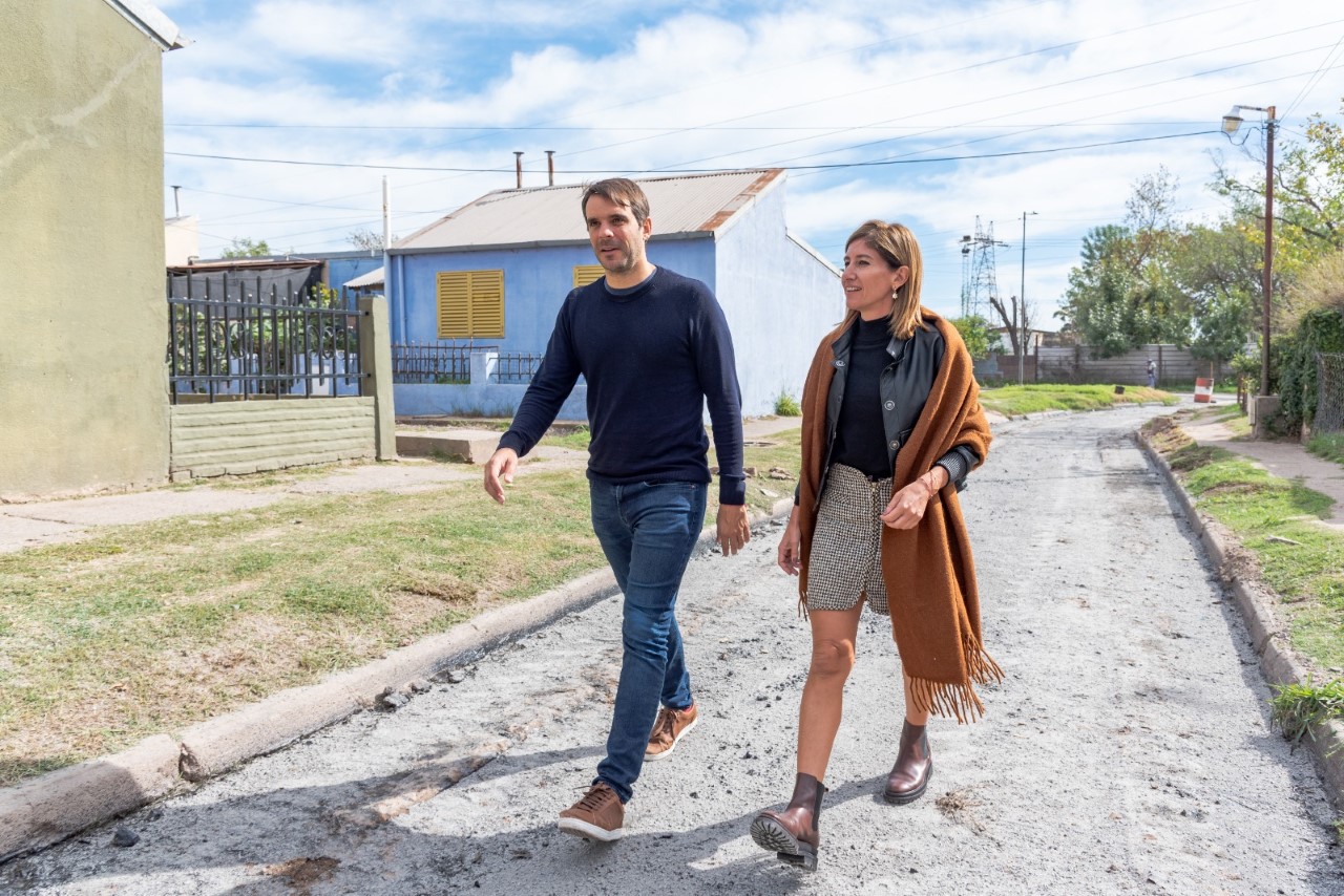 Lee más sobre el artículo El Intendente recorrió obras en Barrio 7 de Septiembre