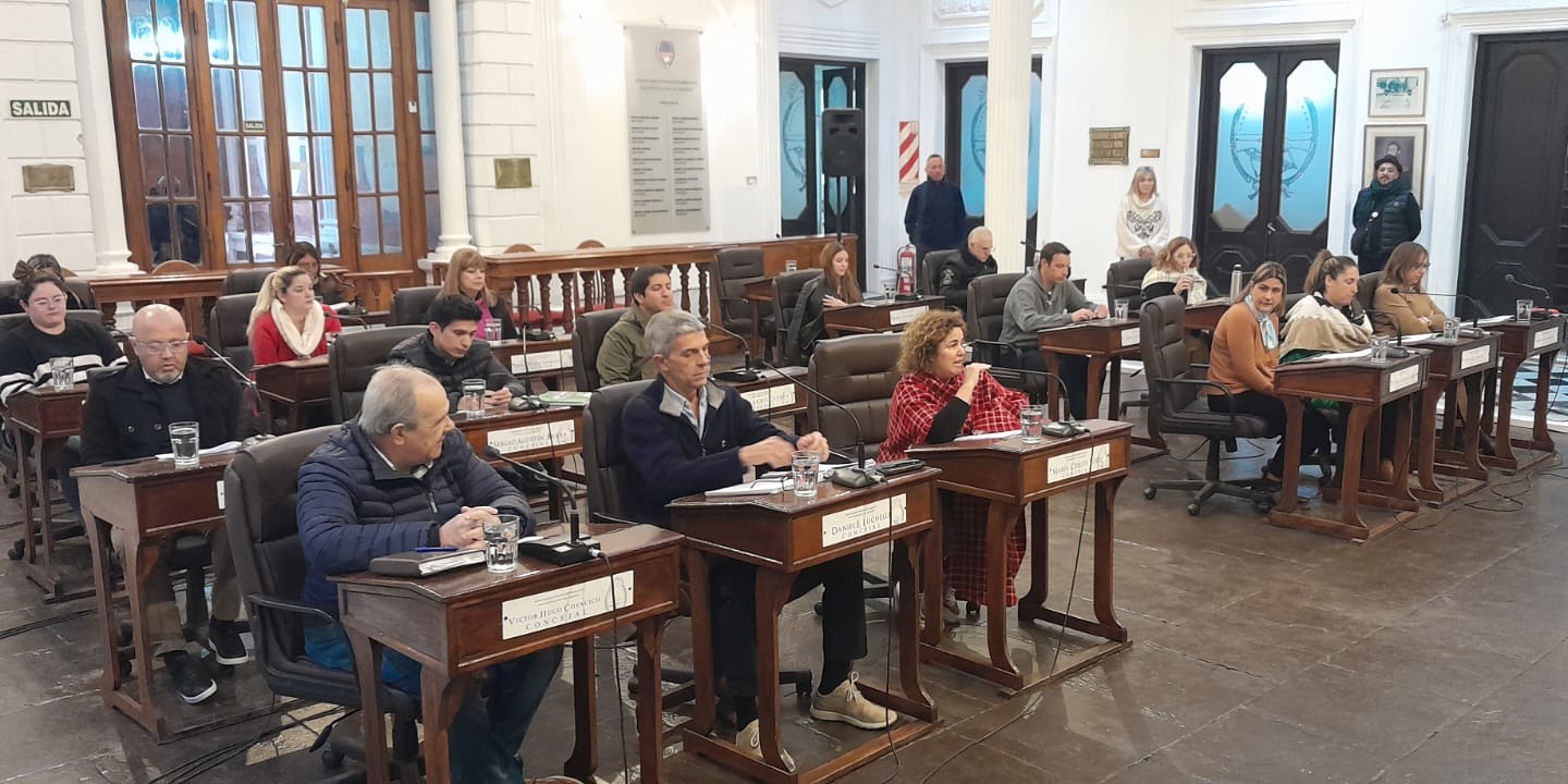 Lee más sobre el artículo Aprobaron proyecto pidiendo la reparación del terraplén de La Emilia