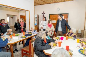 Lee más sobre el artículo El Hogar del Carmen recibió las donaciones del partido de la Selección Argentina