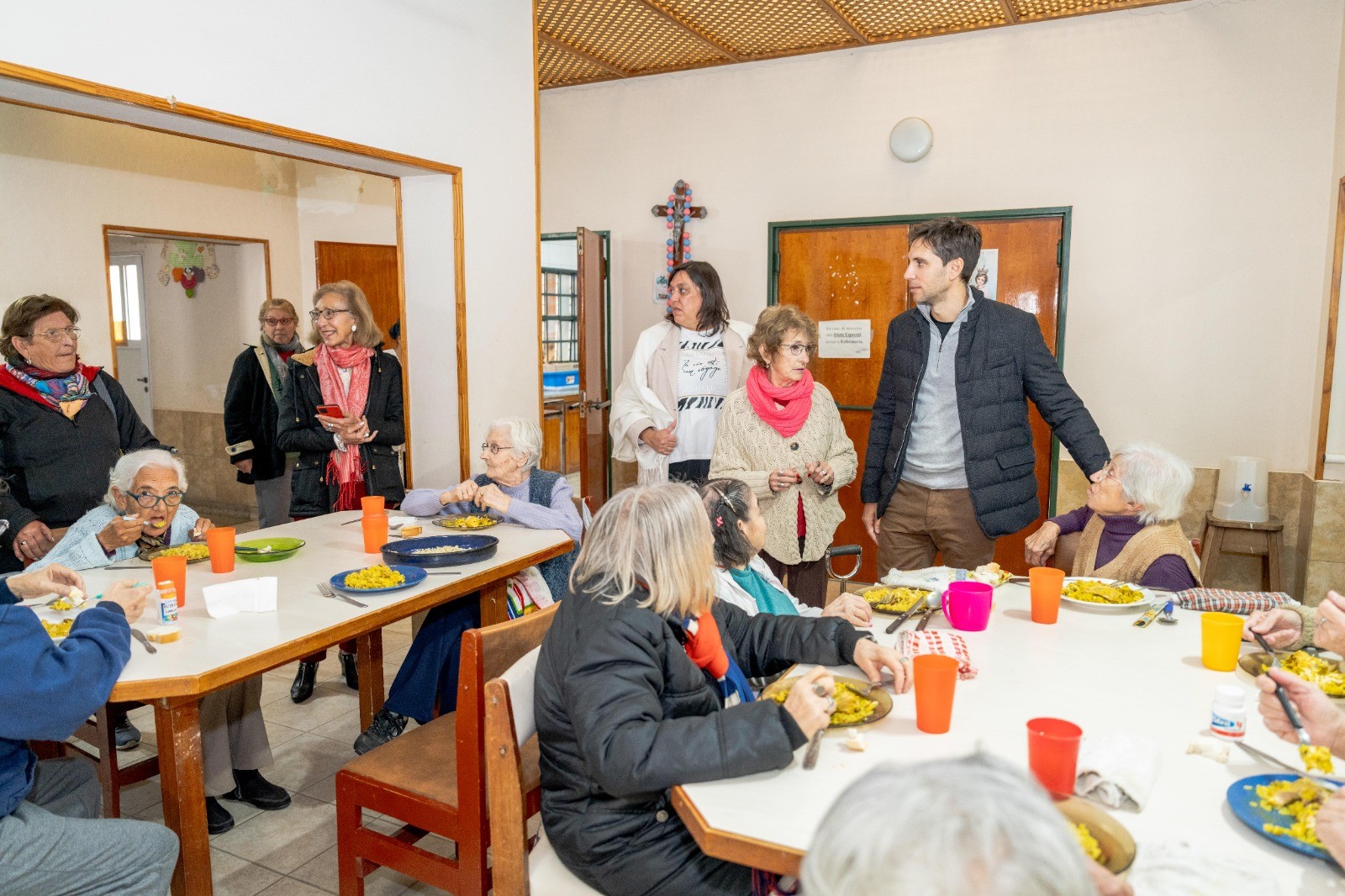 Lee más sobre el artículo El Hogar del Carmen recibió las donaciones del partido de la Selección Argentina