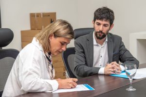Lee más sobre el artículo Entregaron equipamiento tecnológico a trabajadores portuarios