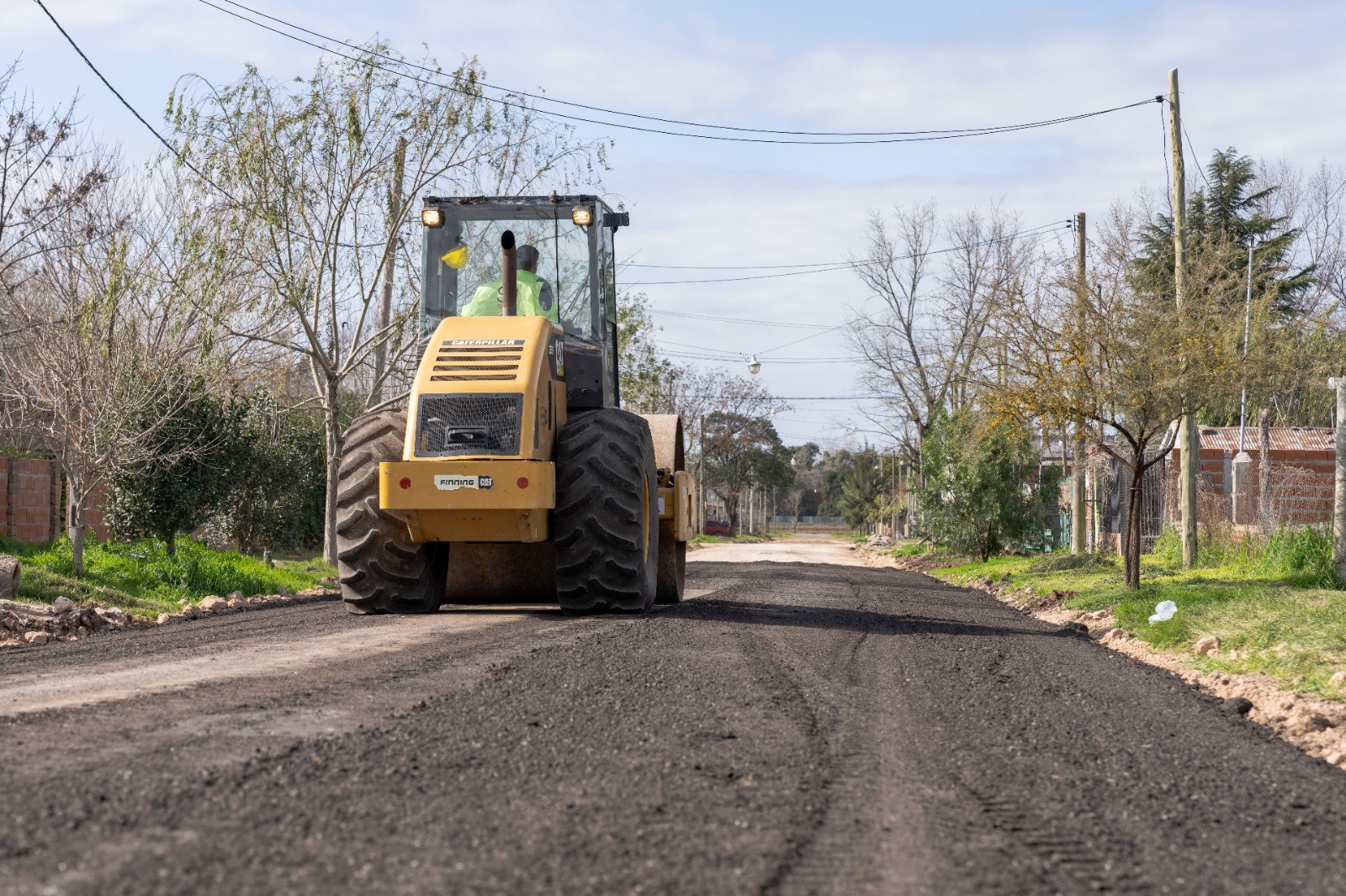 Lee más sobre el artículo Obras en los barrios: colocación de rap en Virgen de Luján