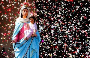 Lee más sobre el artículo Una multitud vino a San Nicolás para celebrar el 40° aniversario de la Virgen