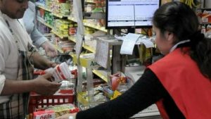 Lee más sobre el artículo Empleados de comercio tendrán un aumento del 47% en el trimestre