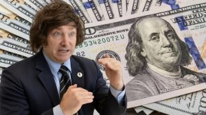 Lee más sobre el artículo La dolarización ya llegó: Milei, distopía fase 1 y la mano invisible del hombre de paja