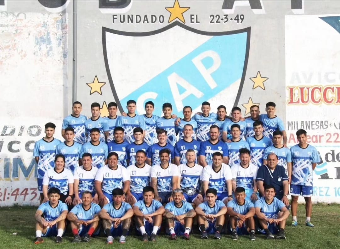 Lee más sobre el artículo Fútbol: Paraná y La Emilia representarán a la Liga Nicoleña en el Torneo Regional Amateur