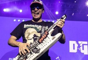 Lee más sobre el artículo El 2 de diciembre, Pablo Lescano con Damas Gratis en la fiesta de los metalúrgicos