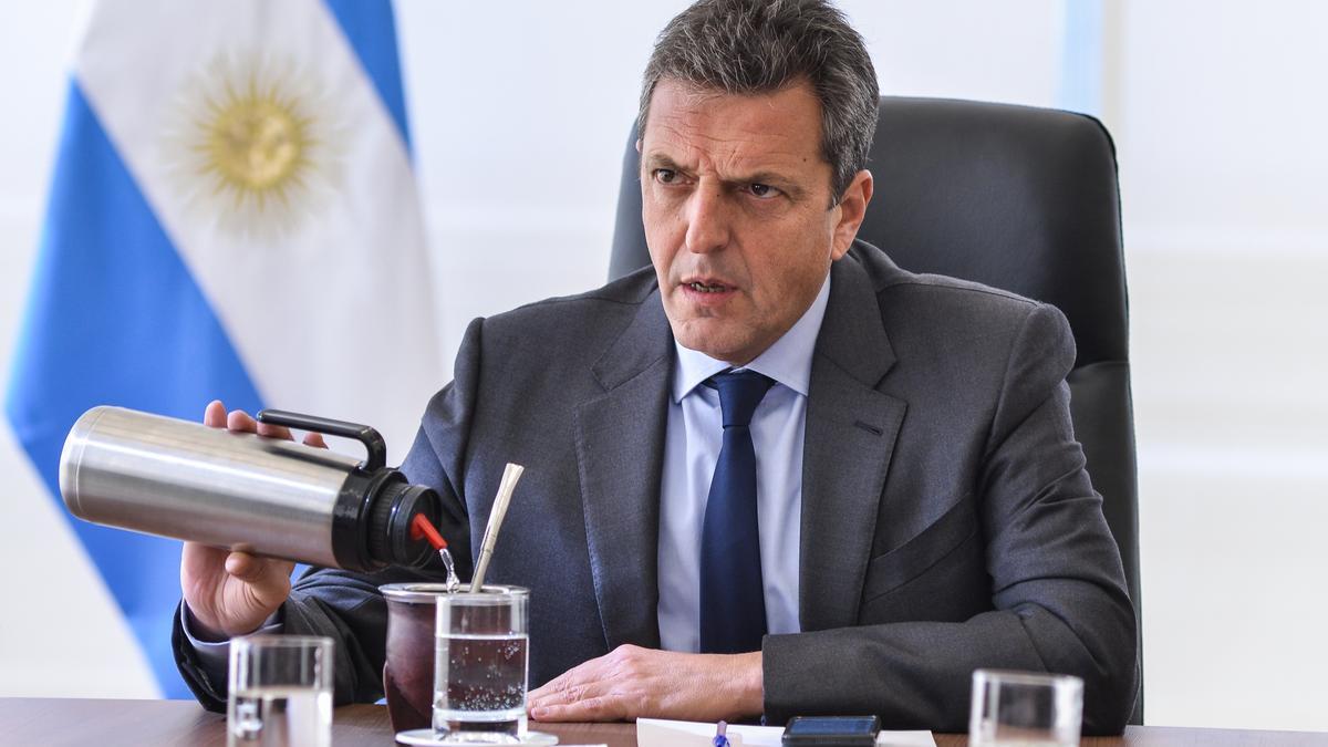 Lee más sobre el artículo Massa anunció que el FMI iniciará una investigación sobre el destino de la deuda que tomó Macri