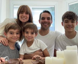 Lee más sobre el artículo Manuel Passaglia se casa, pero aún no define su futuro político