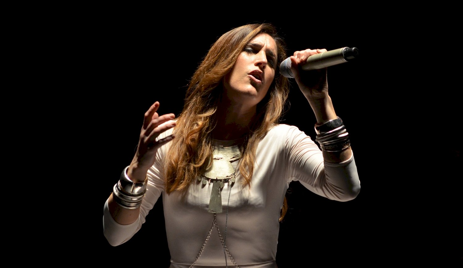 Lee más sobre el artículo Soledad y el trapero FMK, esta noche en la Megafiesta de Ternium