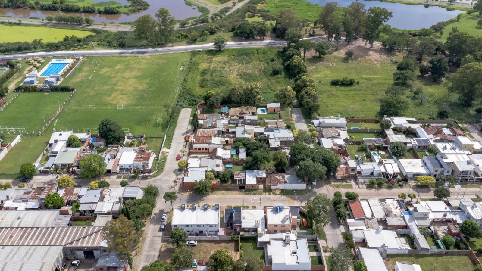 Lee más sobre el artículo El Intendente anunció nuevas obras para acceder a la Costanera Alta