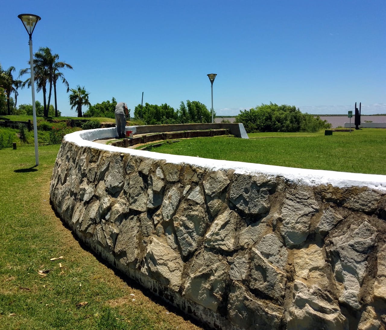 Lee más sobre el artículo El municipio de Ramallo mejora los espacios verdes