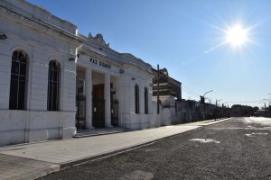 Lee más sobre el artículo Dos detenidos por robar placas de bronce del Cementerio Municipal