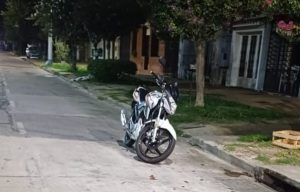 Lee más sobre el artículo Dos heridos tras accidente entre motos