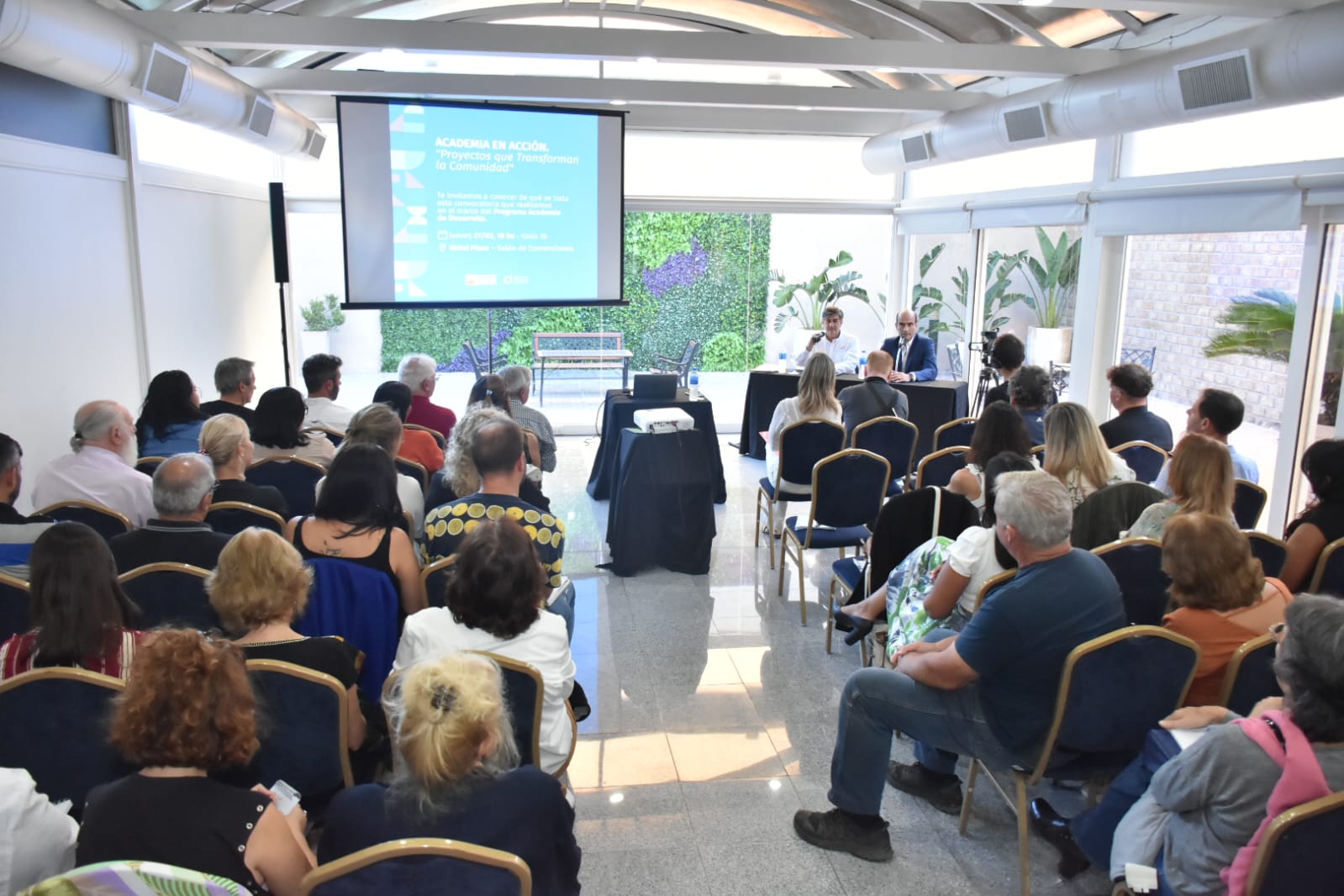 Lee más sobre el artículo Ternium: lanzaron convocatoria para presentar «Proyectos que Transforman la Comunidad»