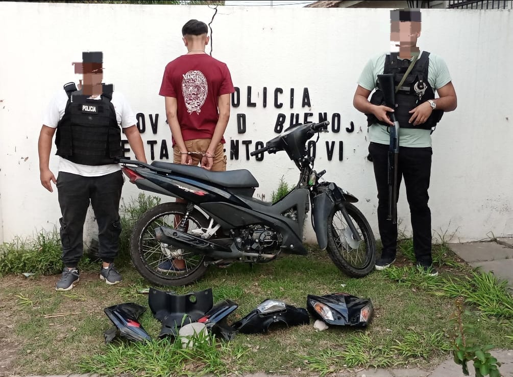 Lee más sobre el artículo Allanamiento, detención y secuestro de moto robada