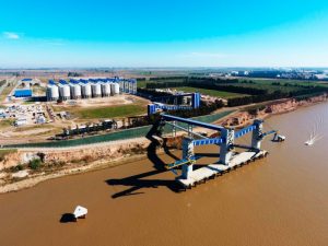 Lee más sobre el artículo Empresario nicoleño estaría al frente del proyecto para construir un imponente puerto en Timbúes