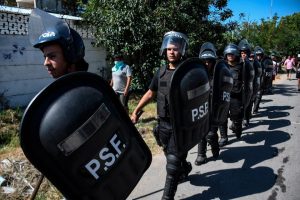 Lee más sobre el artículo Rosario: la realidad cotidiana después de los asesinatos aleatorios