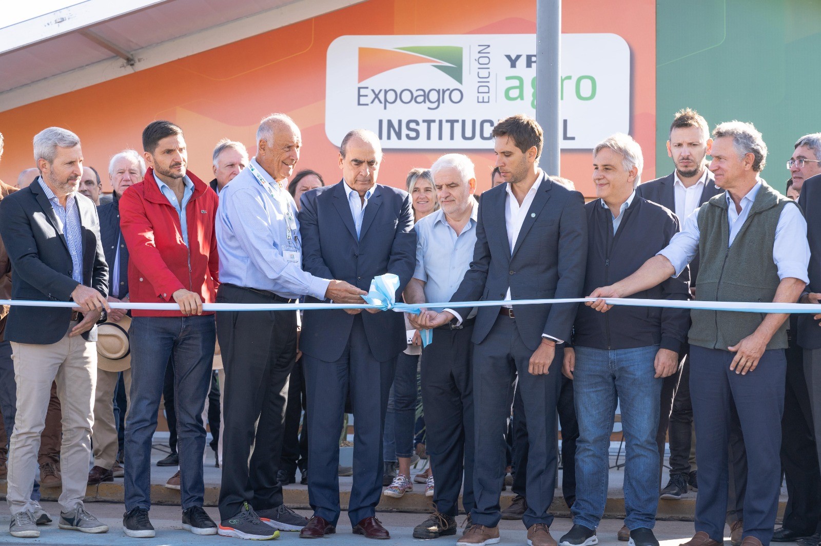 Lee más sobre el artículo Se inauguró Expoagro, con el tradicional corte de cintas