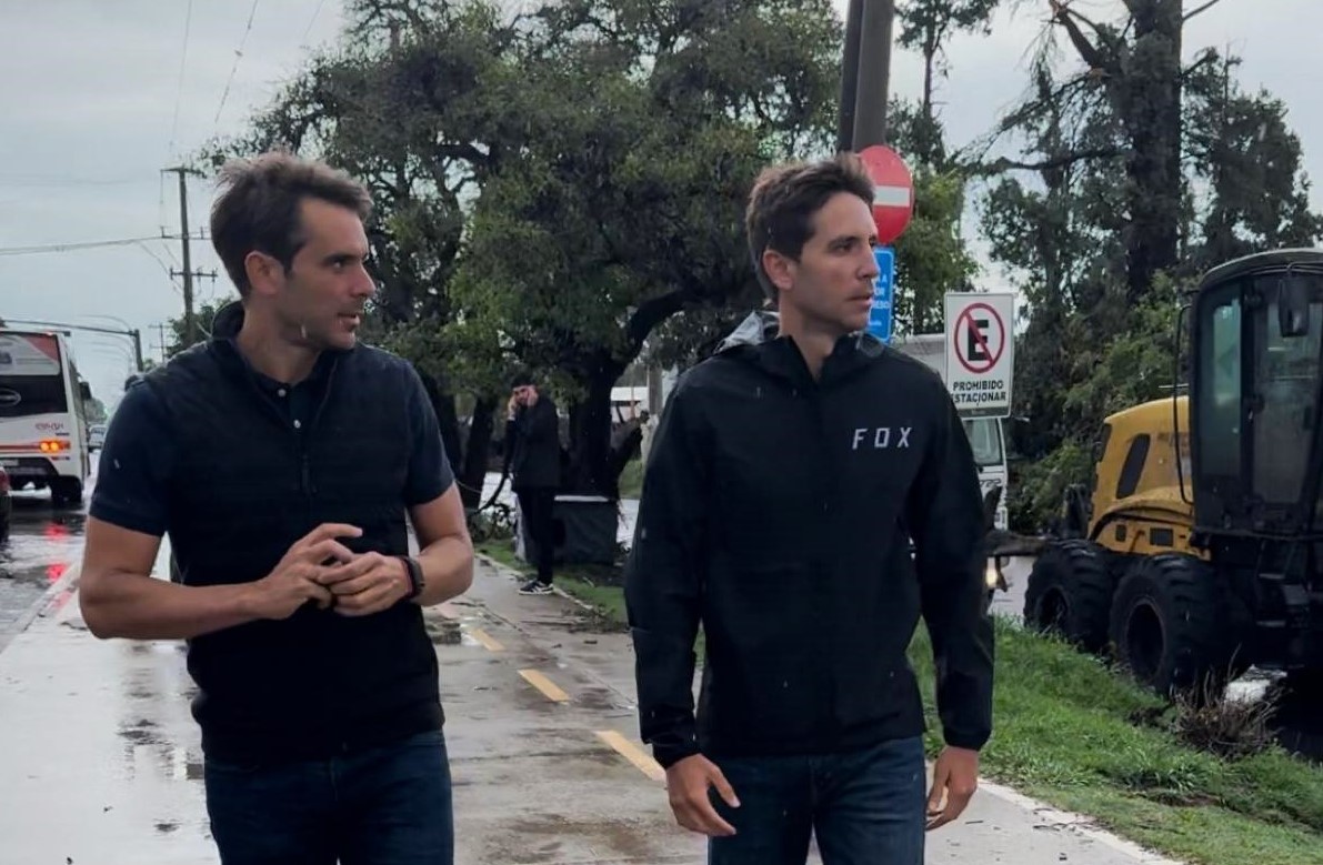 Lee más sobre el artículo Santiago y Manuel Passaglia recorren las zonas inundadas