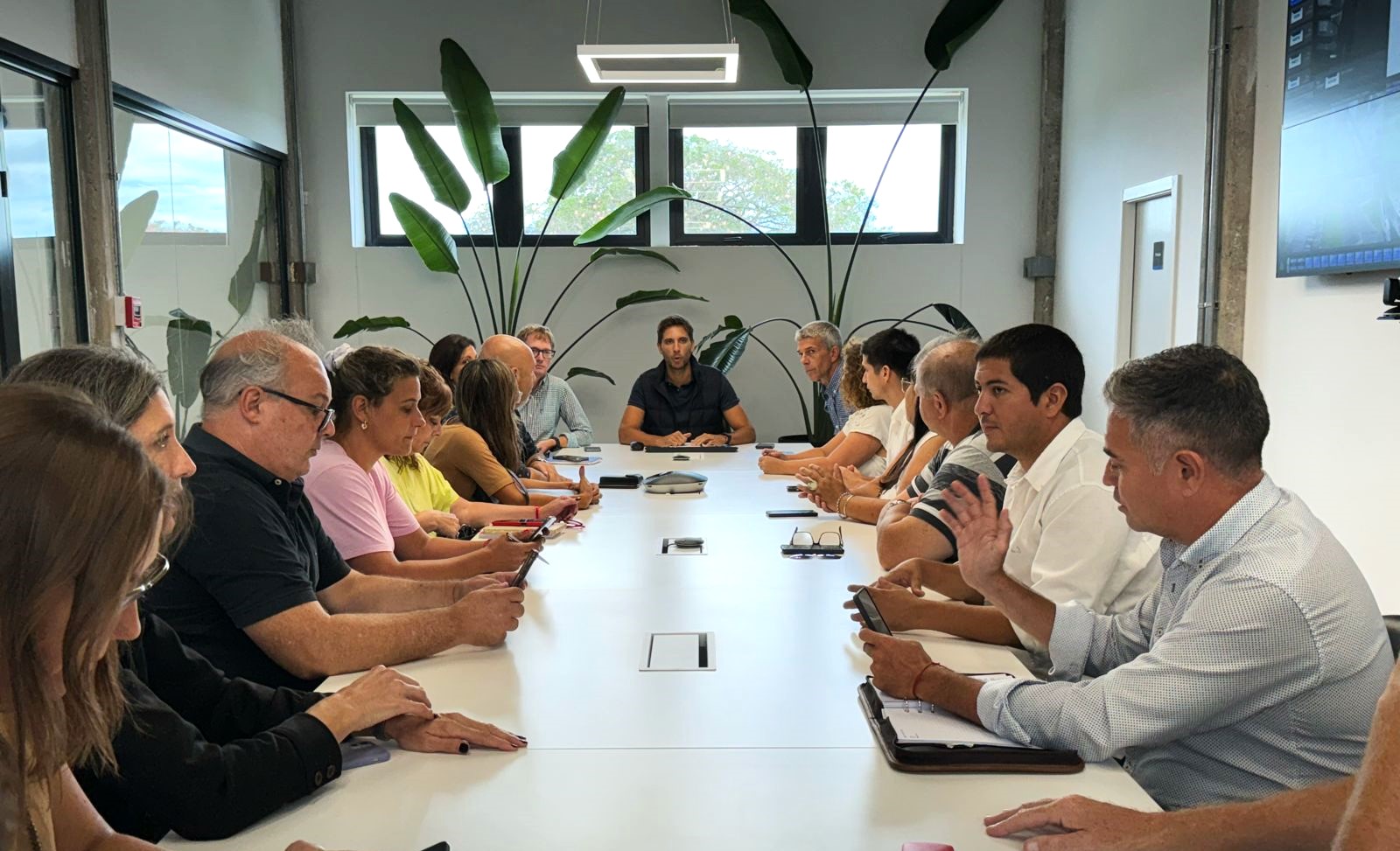 Lee más sobre el artículo Temporal en San Nicolás: Santiago Passaglia informó a los concejales sobre el estado de situación