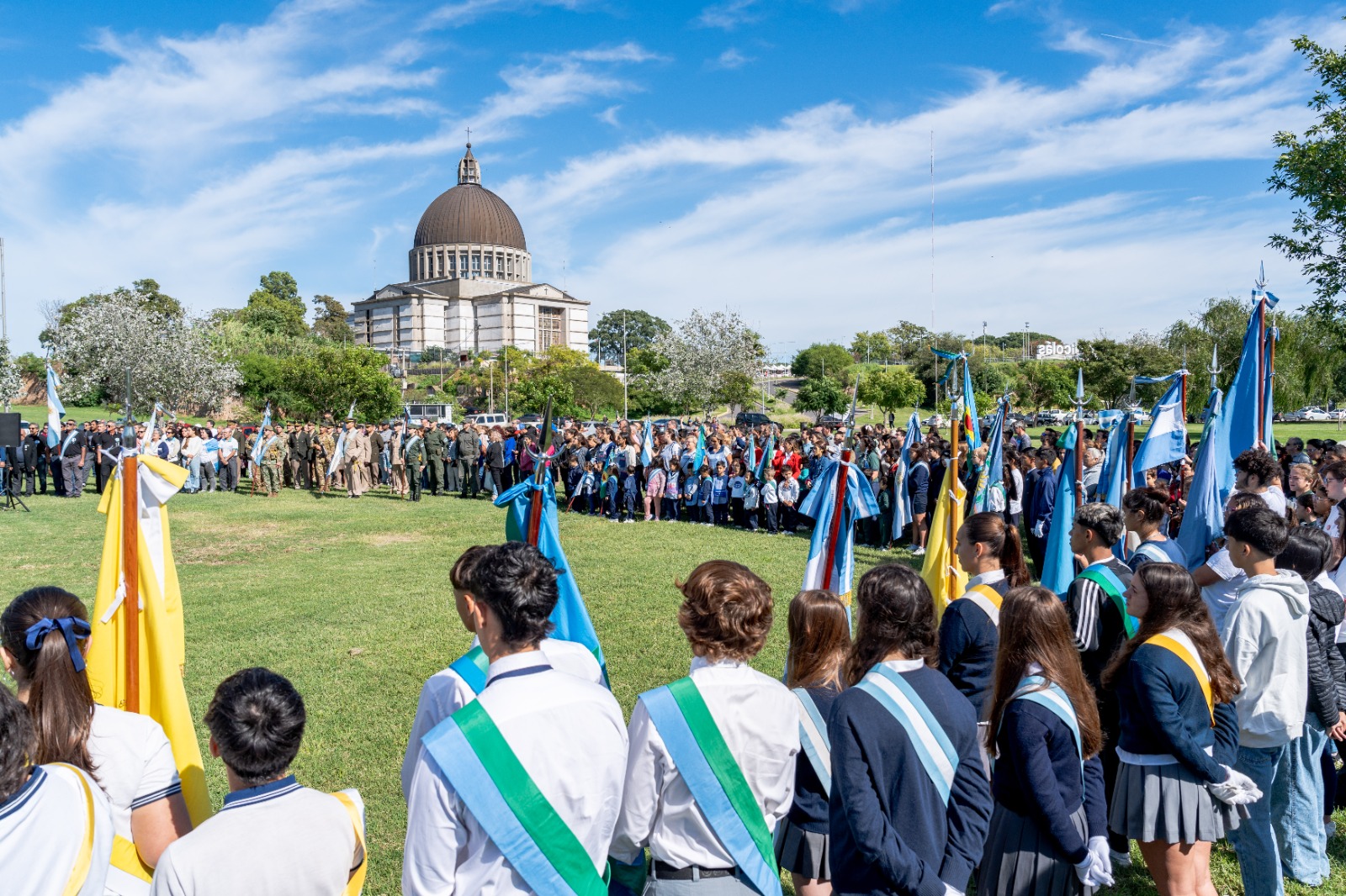 Lee más sobre el artículo Los nicoleños rindieron un nuevo homenaje a los héroes de Malvinas