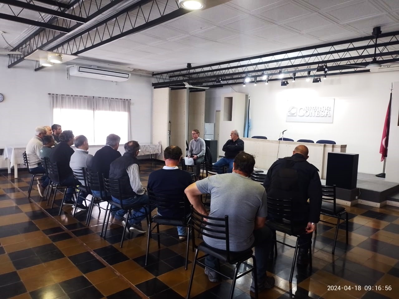 Lee más sobre el artículo El Secretario de Gobierno se reunió con vecinos de Conesa