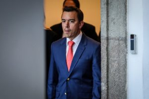 Lee más sobre el artículo Ecuador: el niño rico en el poder