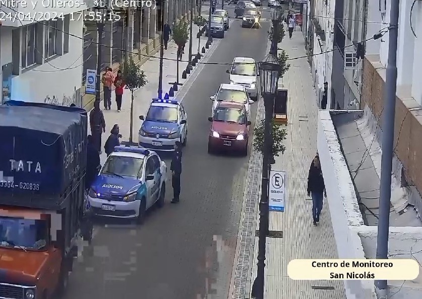 Lee más sobre el artículo Dos detenidos por intentar robar bicicleta en ingreso a Guardia del Hospital