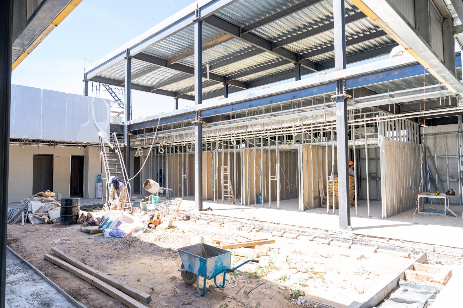 Lee más sobre el artículo Hospital Zona Sur: Nación dejó de enviar fondos y el municipio se hará cargo de la obra