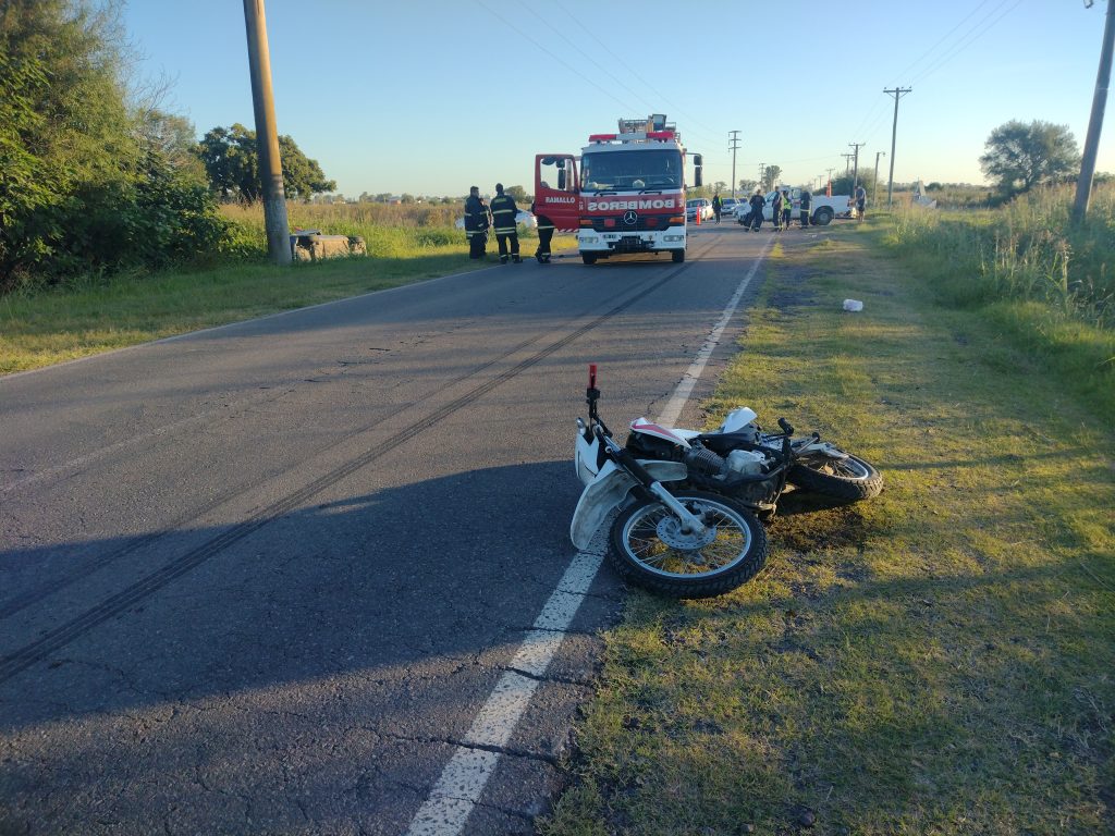 Lee más sobre el artículo Grave accidente en Ramallo al chocar moto con automóvil
