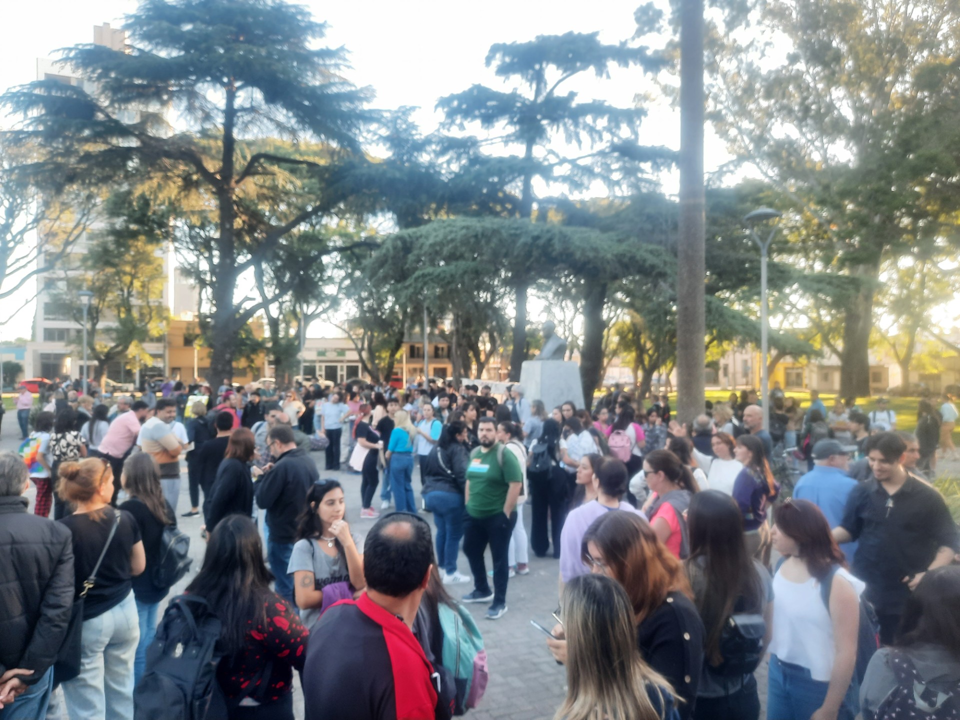 Lee más sobre el artículo Nicoleños también se están movilizando en defensa de la educación pública