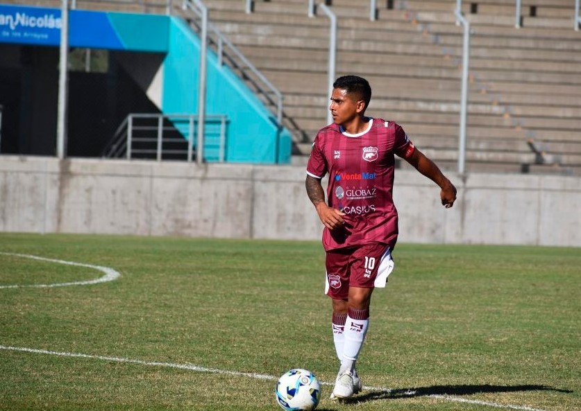 Lee más sobre el artículo Torneo Federal A: Defensores defiende la punta en el Estadio San Nicolás