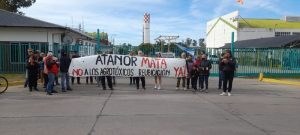 Lee más sobre el artículo Vecinos volvieron a marchar contra la empresa Atanor