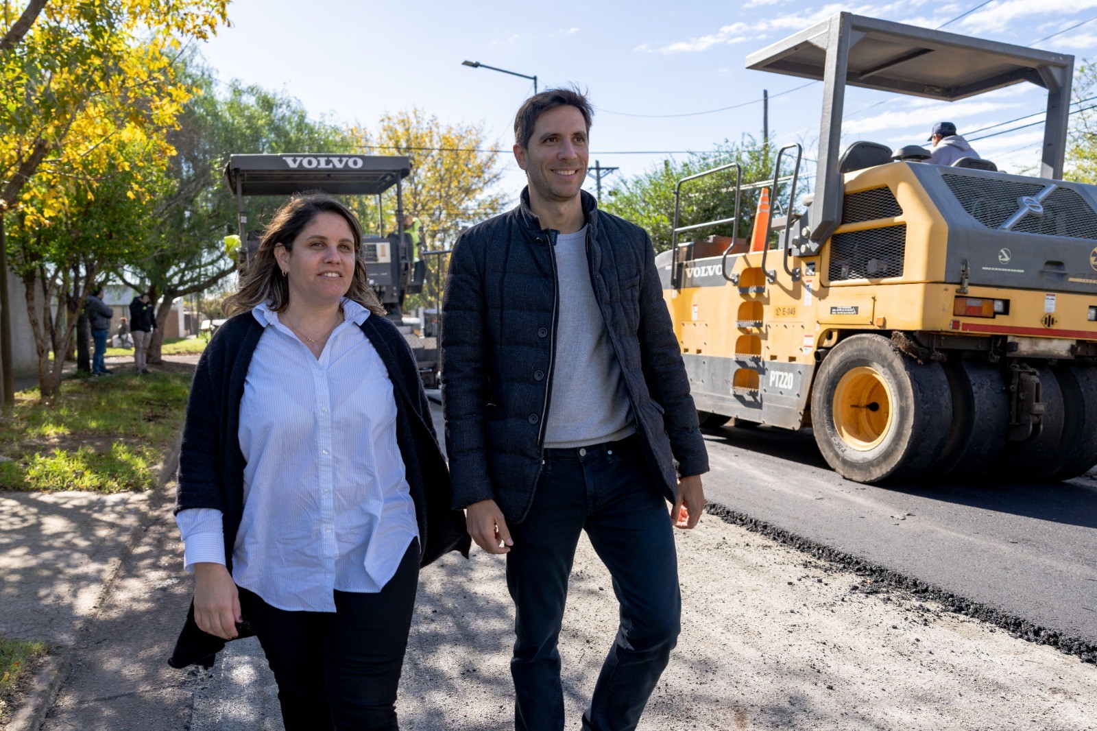 Lee más sobre el artículo El Intendente recorrió la obra de pavimentación en Barrio Savio