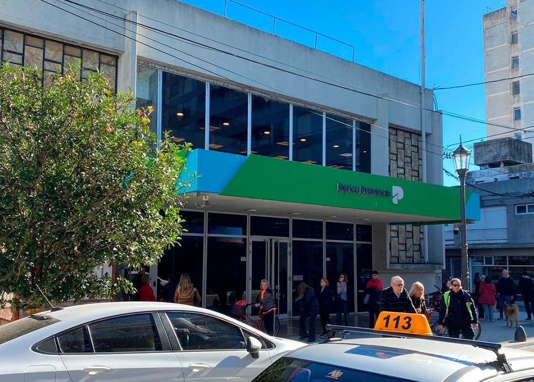 Lee más sobre el artículo Dispar acatamiento al paro general en San Nicolás