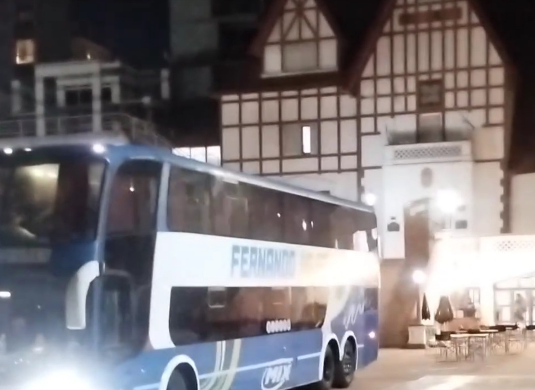 Lee más sobre el artículo Federal A de básquet: Regatas partió rumbo a Neuquén para acrecentar su sueño