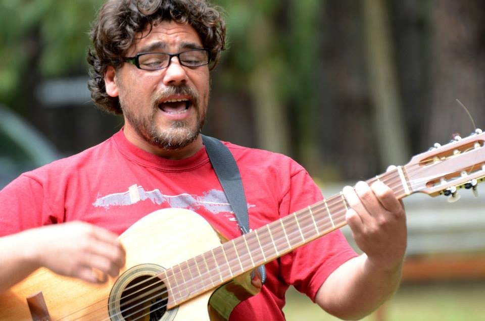 Lee más sobre el artículo Falleció Martín Faccio, conocido músico de nuestra ciudad