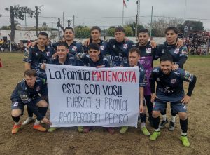 Lee más sobre el artículo Fútbol local: 12 de Octubre igualó con Matienzo en partido vibrante