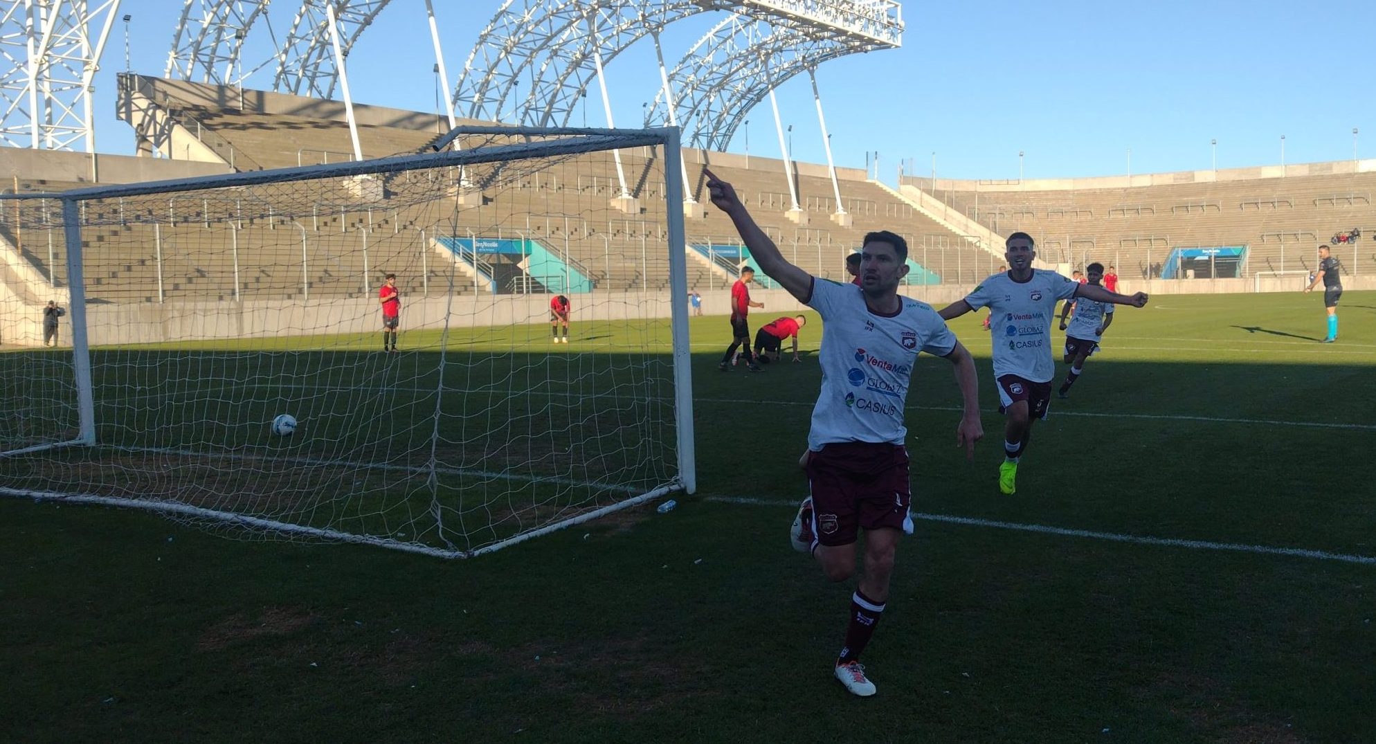 Lee más sobre el artículo Federal A: Defensores empató con Douglas Haig y ya conoce a sus rivales por el ascenso