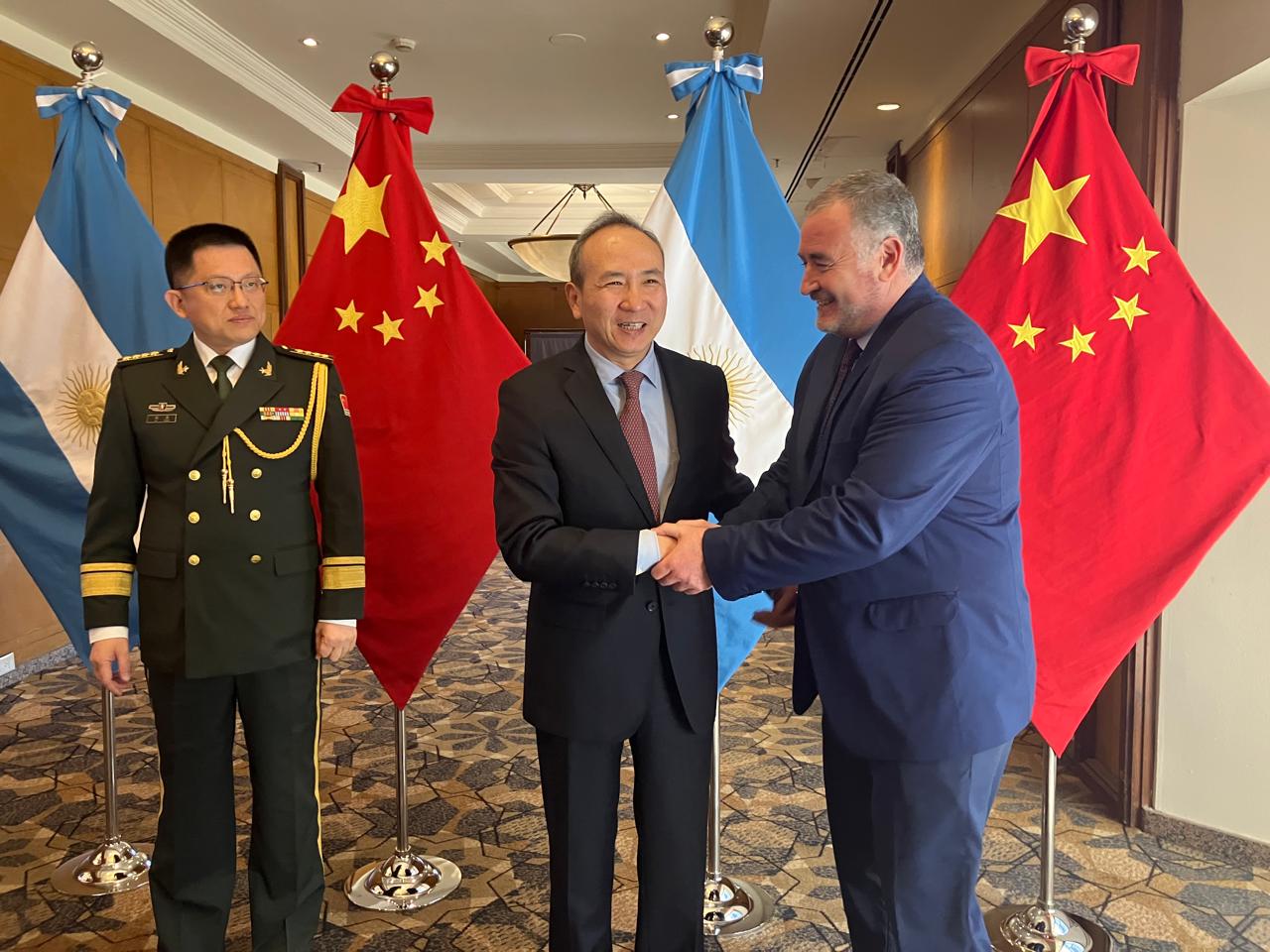 Lee más sobre el artículo Ramallo: el Intendente Poletti refuerza lazos de cooperación con el gobierno chino