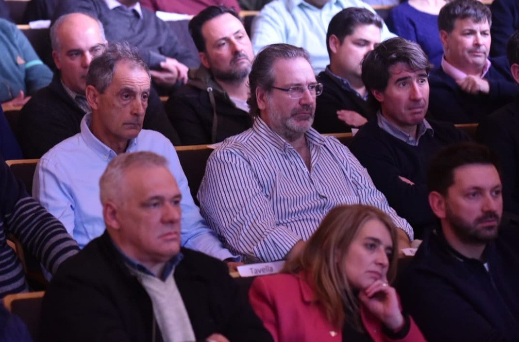 Lee más sobre el artículo Julio Pasqualin: «Facundo Manes está muy compenetrado en construir una alternativa opositora al actual gobierno»