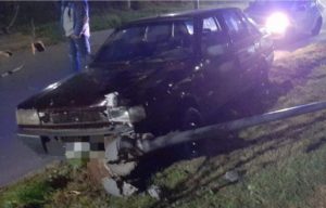 Lee más sobre el artículo Manejaba alcoholizado y se chocó un poste de alumbrado en calle Don Bosco