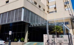 Lee más sobre el artículo Un paciente del Sanatorio UOM hizo exhibiciones obscenas y terminó detenido